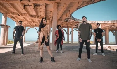 Integrantes de Karnivale.