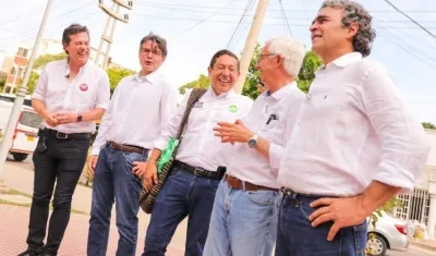 Juan Manuel Galán, Alejandro Gaviria, Carlos Amaya, Jorge Robledo y Sergio Fajardo, la Coalición Centro Esperanza.