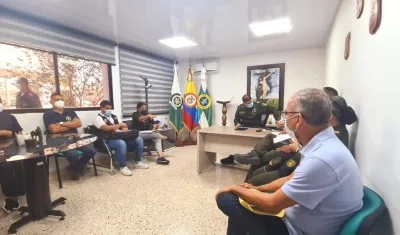 Reunión para analizar la situación del paciente.