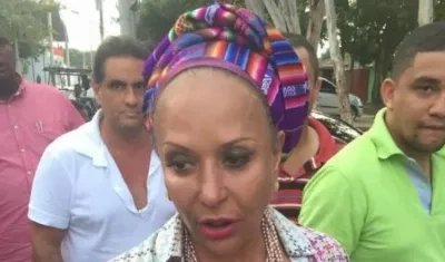 Piedad Córdoba y a su espalda Alex Saab.