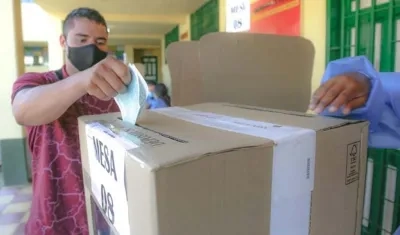 Material logístico para elecciones comenzó a ser despachado al país.