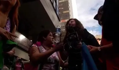 La periodista Manuela Granda, tras la agresión.