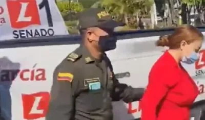 Procedimiento de captura de la Concejal Gloria Estrada.