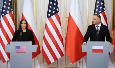 Kamala Harris y Andrzej Duda.