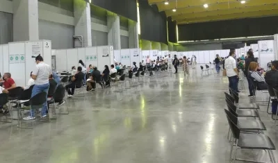 Centro de eventos Puerta de Oro.