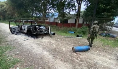 Desde este vehículo, que fue neutralizado, se iba a cometer el atentado.