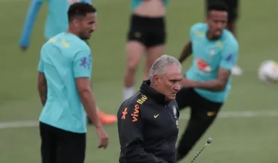 Tite, técnico de Brasil. 