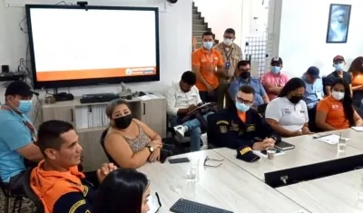 Reunión de las autoridades.