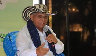 El maestro Adolfo Pacheco Anillo.