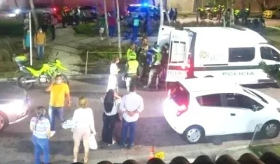 Momento de la captura de la agresora.