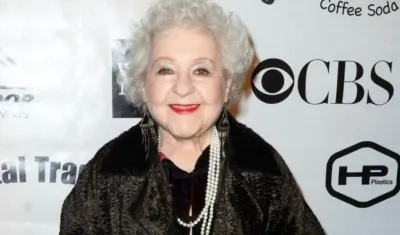 La actriz Estelle Harris.