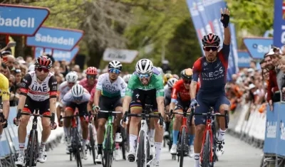Daniel Felipe Martínez, ciclista colombiano. 