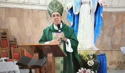 Monseñor Pablo Salas Anteliz, Arzobispo de Barranquilla.