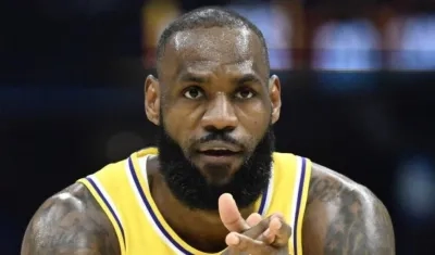 LeBron James, basquetbolista norteamericano. 