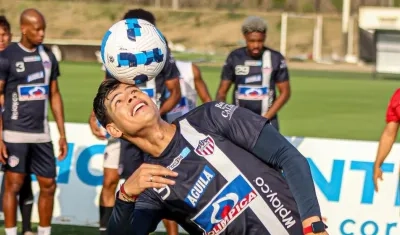 Jorge Arias comandará la defensa rojiblanca. 