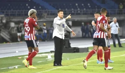 Juan Cruz Real, DT del Junior.