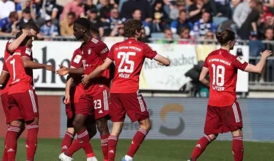 Jugadores del Bayern celebran un gol. 