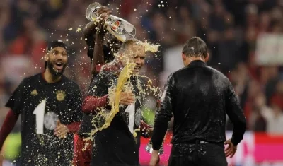 Jugadores del Bayern celebran el campeonato. 