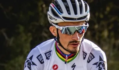 Julian Alaphilippe, campeón mundial de ciclismo. 