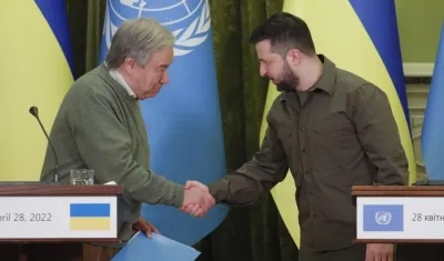 António Guterres y Volodímir Zelenski.