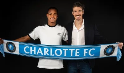"Fichamos al delantero Kerwin Vargas como segundo jugador Sub-22", informó el Club.