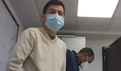 Enrique Vives durante las audiencias virtuales. 