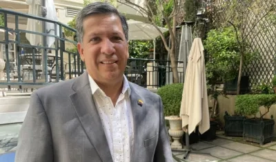 El candidato a la vicepresidencia Rodrigo Lara Sánchez.