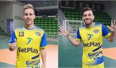 El goleador venezolano Andruver Zambrano y el arquero Sebastián Jiménez. 