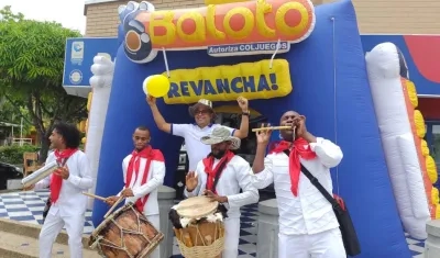 El vendedor Alex Martínez.