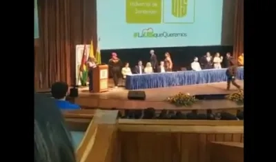 Fueron dos los encapuchados que intentaron intimidar al rector de la UIS.