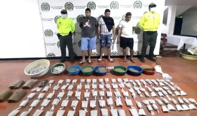 Los tres capturados.