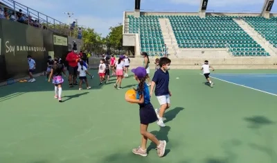 Niños participantes del Mini Tenis. 