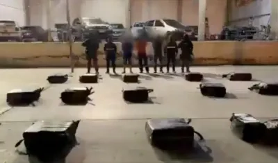 Más de media tonelada de cocaína cerca a Guayaquil 