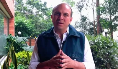 Carlos Camargo, Defensor del Pueblo.