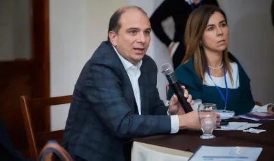 Carlos Camargo, Defensor del Pueblo.