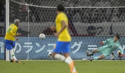 Momento del gol de Neymar.