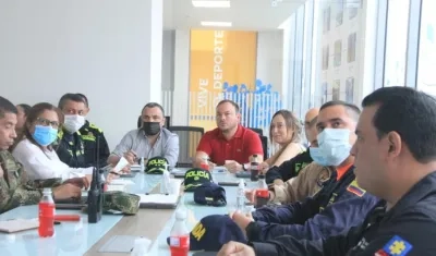 Reunión de las autoridades distrital y departamental. 