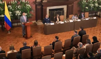 Registrador nacional, Alexander Vega Rocha.