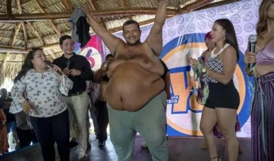 Ricardo Paiz en una foto de junio de 2019 cuando ganó un primer concurso como el más gordo de Nicaragua.