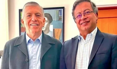 César Gaviria y Gustavo Petro.