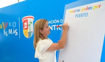 Gobernadora Elsa Noguera. 