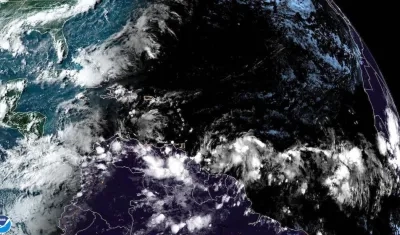 Imagen satelital de la formación de la tormenta.