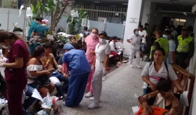 Aspecto del congestionamiento en el Hospital San Rafael, de El Espinal.