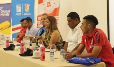 Katia Díaz Silvera, comisionada de Fútbol Playa en el Atlántico.  