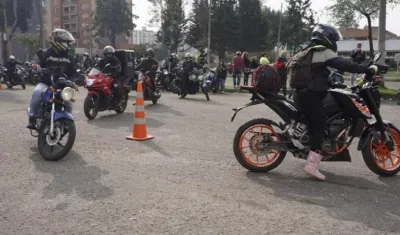 Motociclistas en Bogotá.