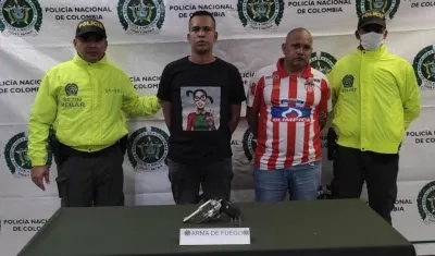 'El Boa' (izquierda) fue capturado con otro hombre que conducía un taxi.