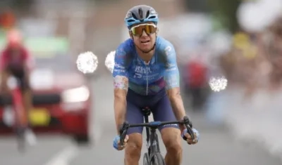 Simon Clarke, ciclista australiano. 