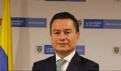Director de la Aeronáutica Civil, Jair Fajardo.