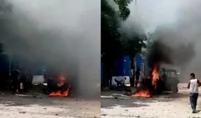 Motocarro incendiado. 