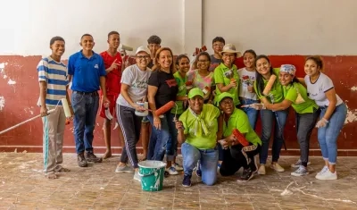 Miembros del voluntariado de la empresa Coosalud EPS.